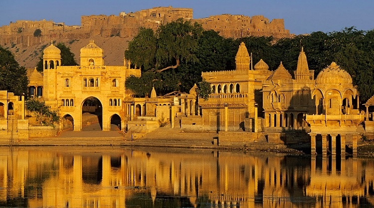 Besides Taj Mahal, 10 Must visit Places in India before you Die!